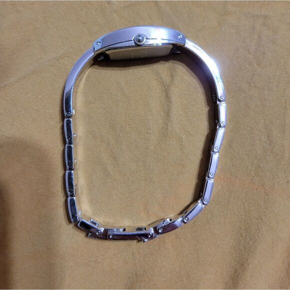 Armitron Now watch   - Picture 9 of 9